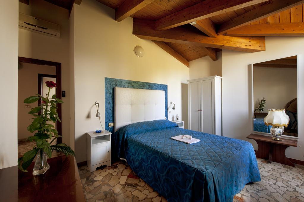 Hotel Caselle San Lazzaro di Savena Værelse billede